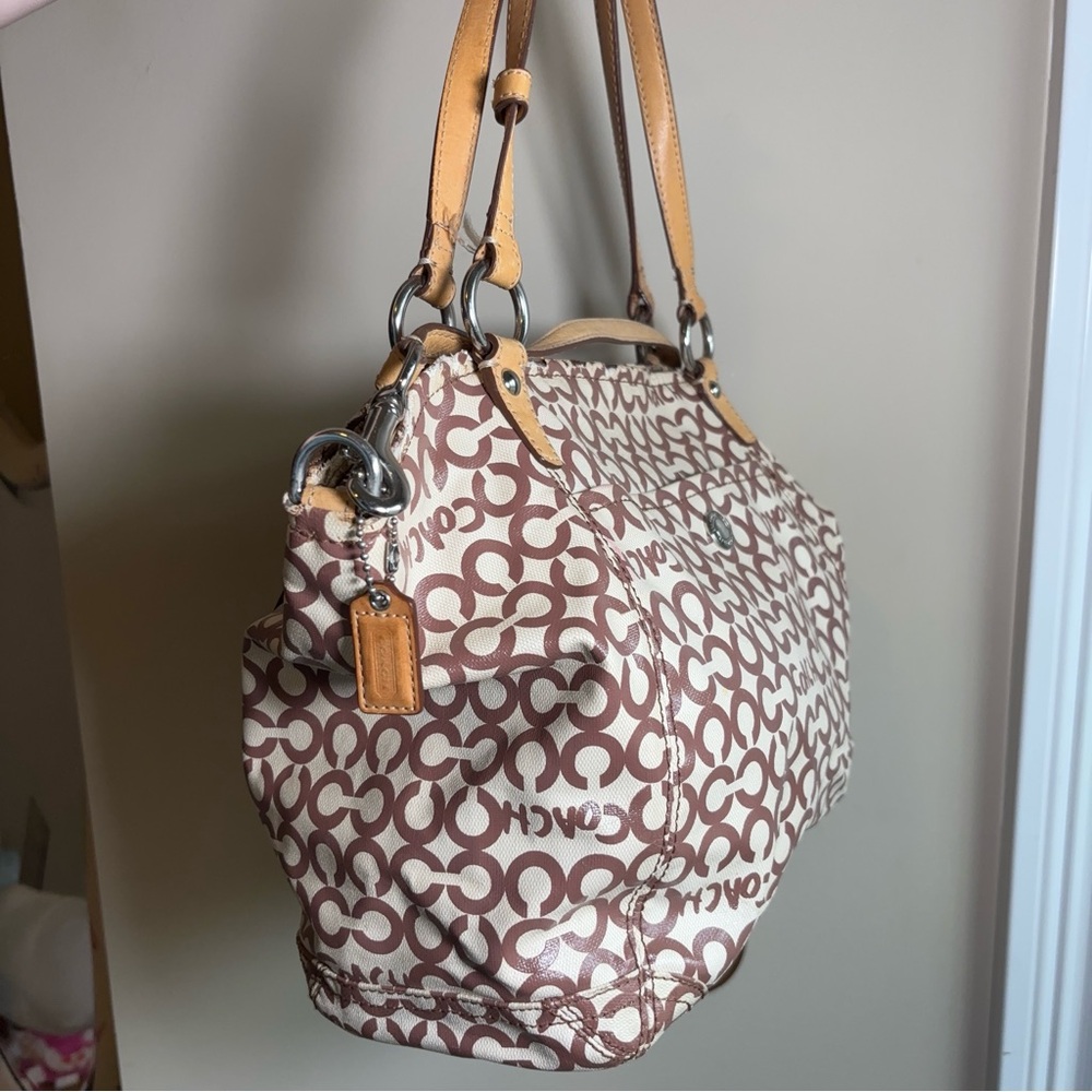 Coach signature canvas satchel - Picture 3 of 8